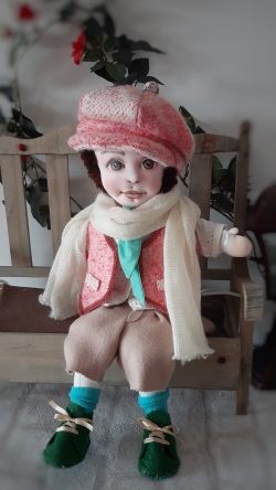 Papusa de mana Gavroche